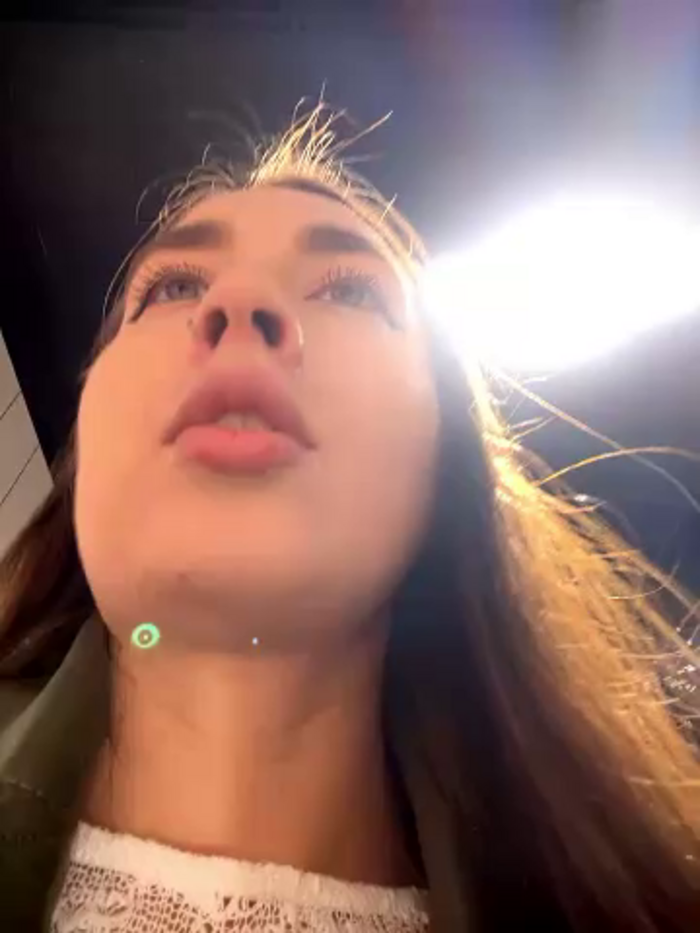 Holly_Play