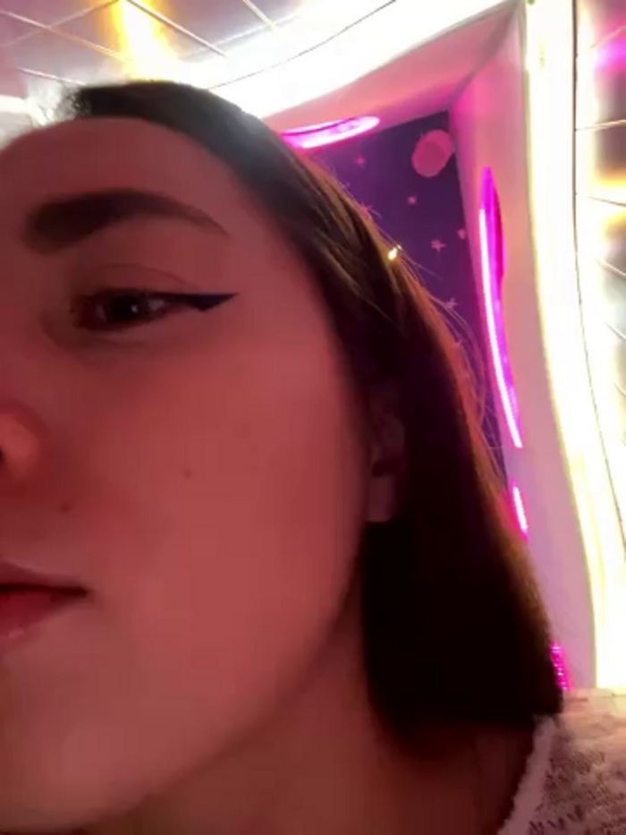 Holly_Play