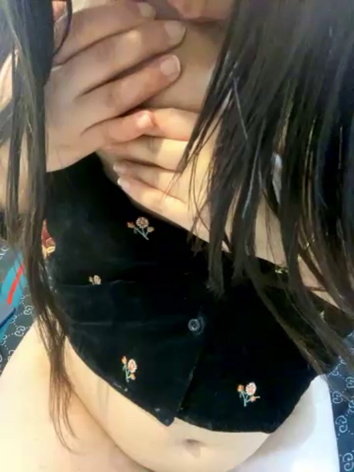 Hot-Sarah-arab