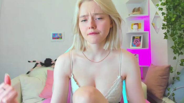 Lola_Blondy