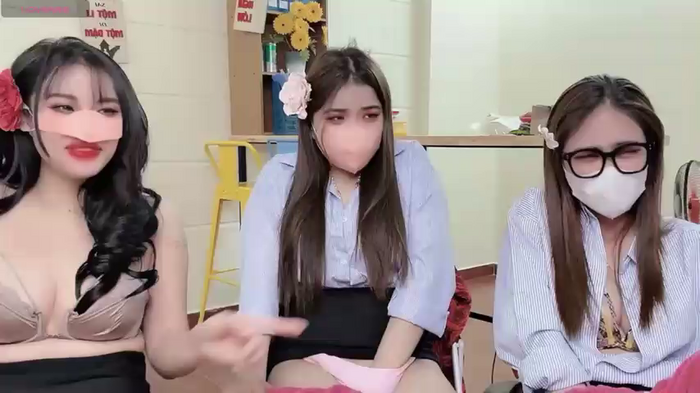 LyLy_Office