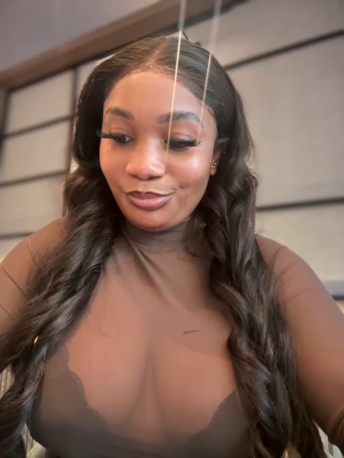 __Nessa__