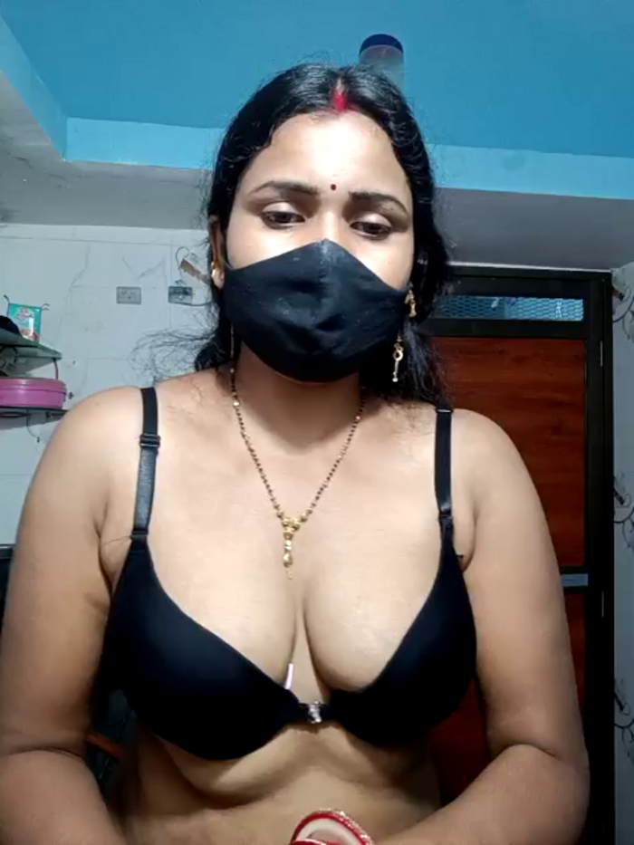 Sexy-cpl-anu