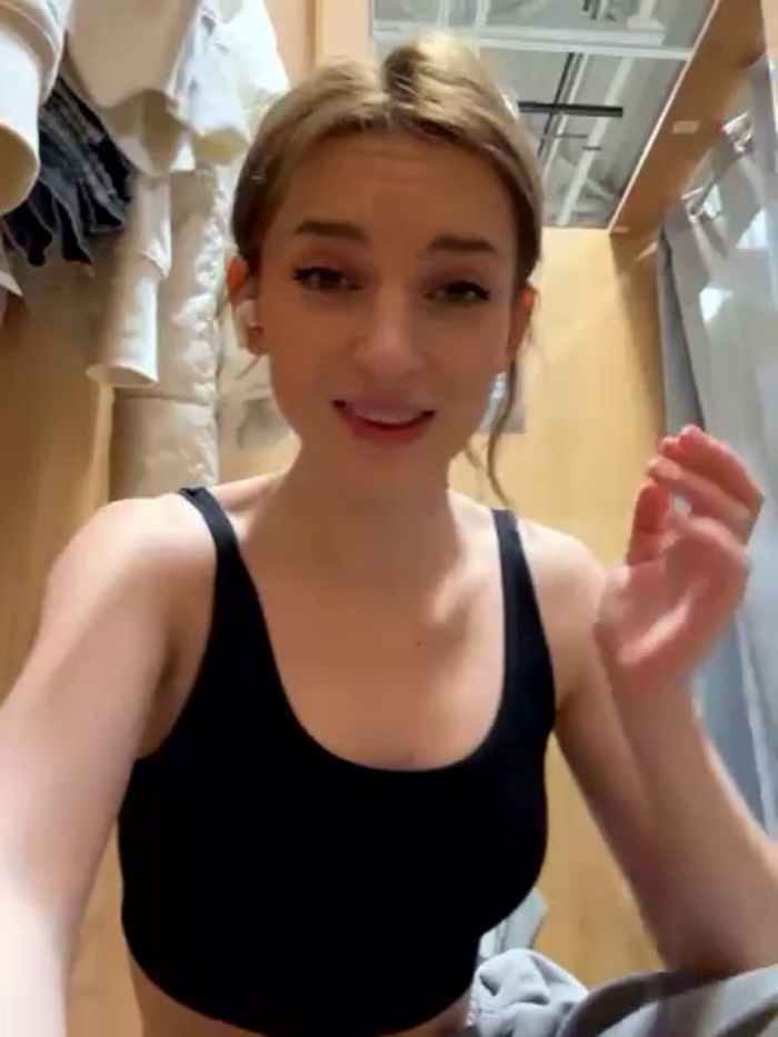-AngelAri-