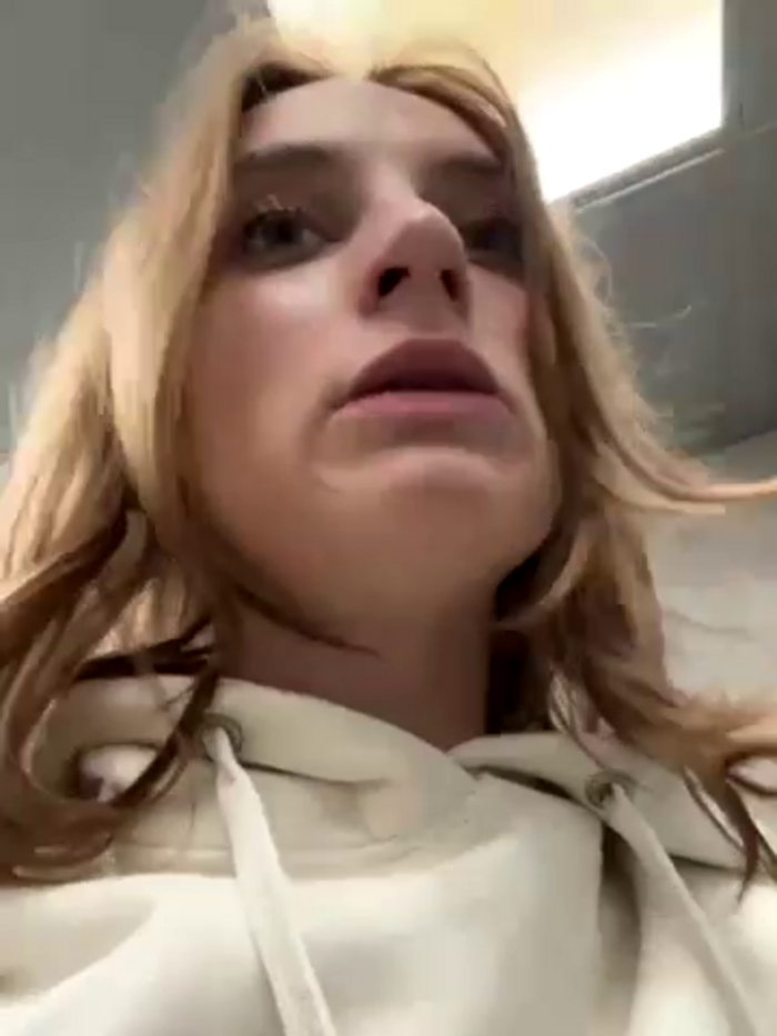 -AngelAri-