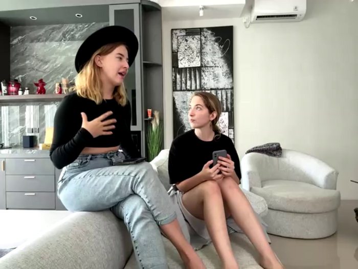 Nura_n_Sarah