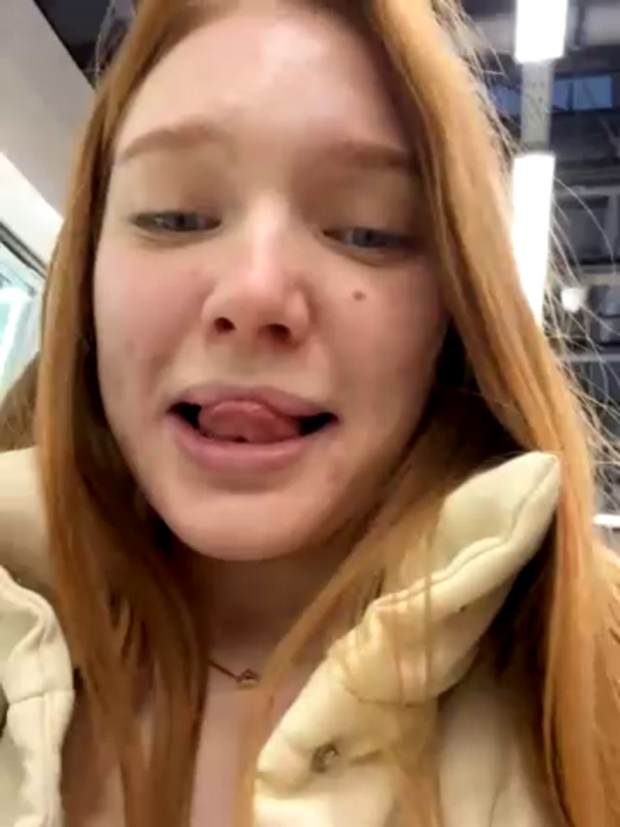 AmmyHot