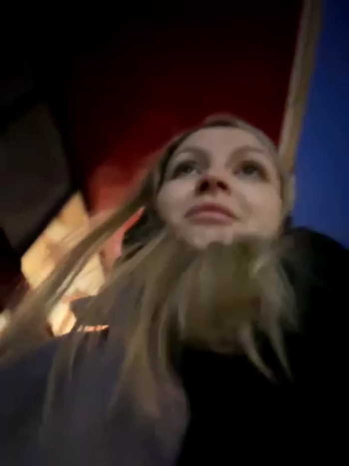 Teya_moon_