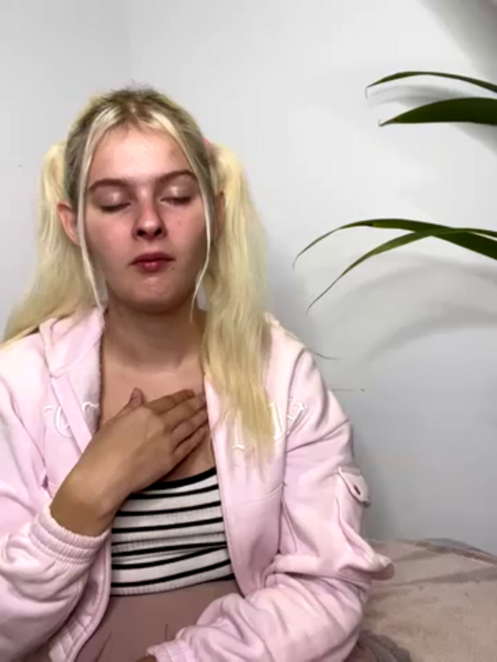 Allylove03