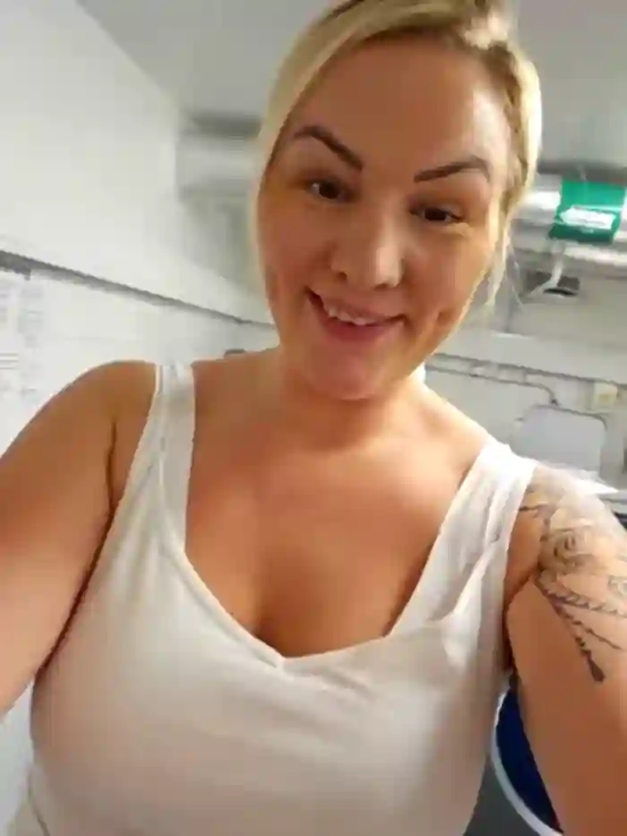 2024/10/28/stripchat-nastymilf_-12-24-53