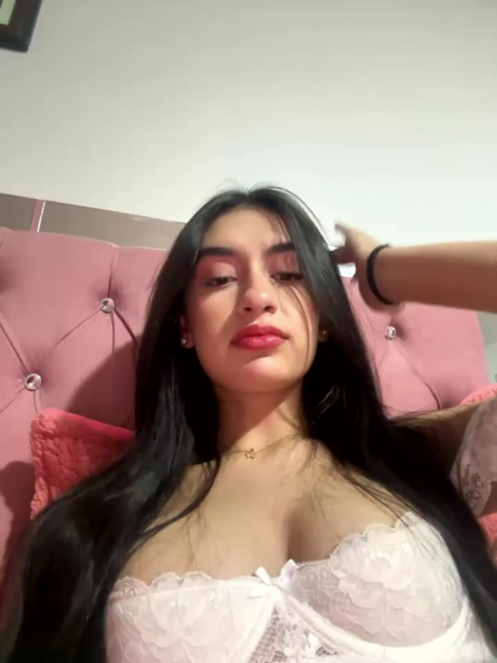 Alejandraa_pinkk_