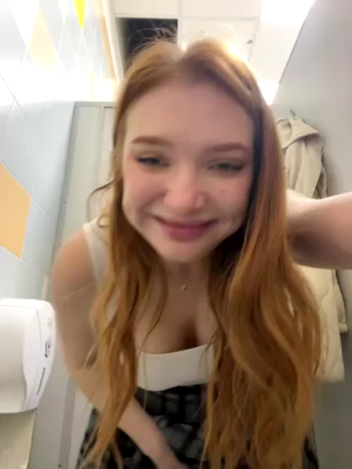 AmmyHot