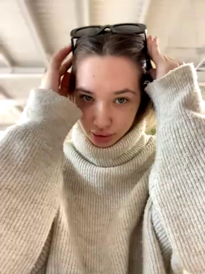 Holly_Molii