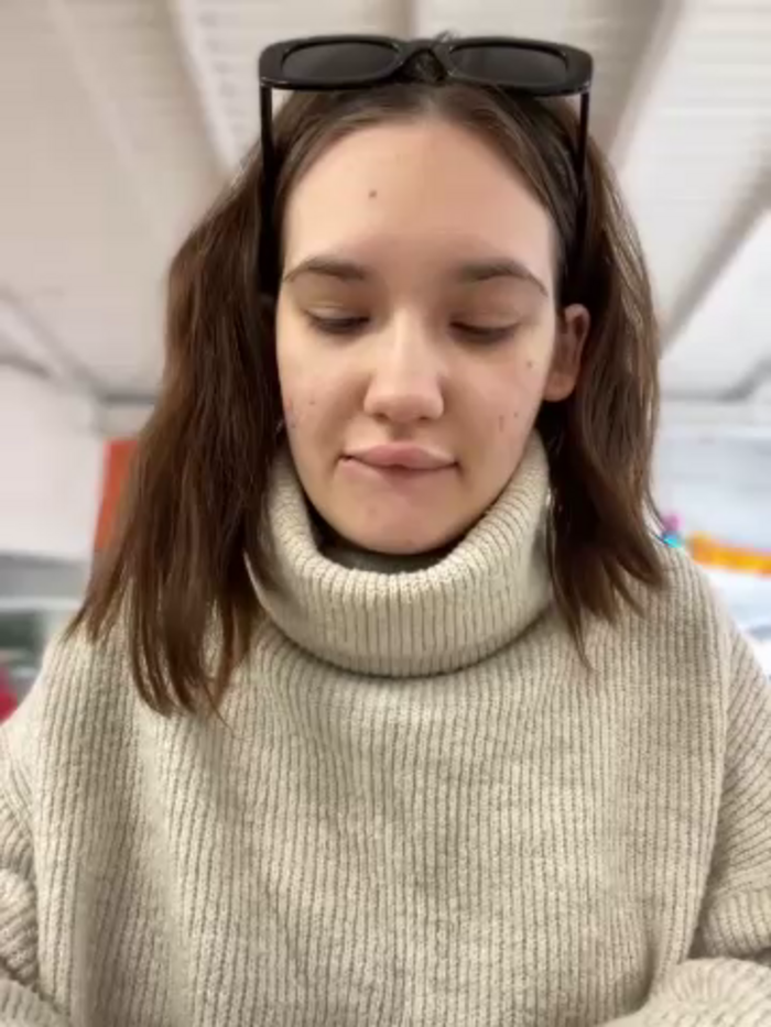 Holly_Molii