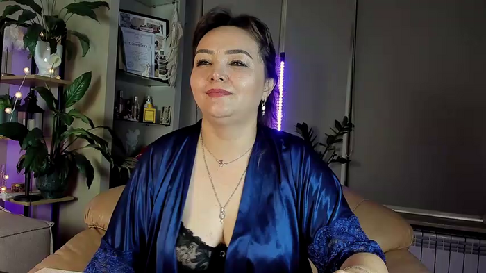 Sabrina_Ray