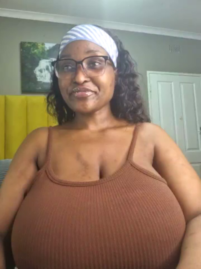 Bustygoddess32