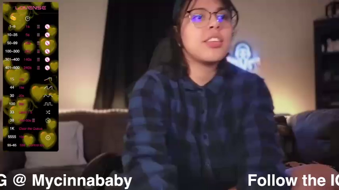 miacanela_xo