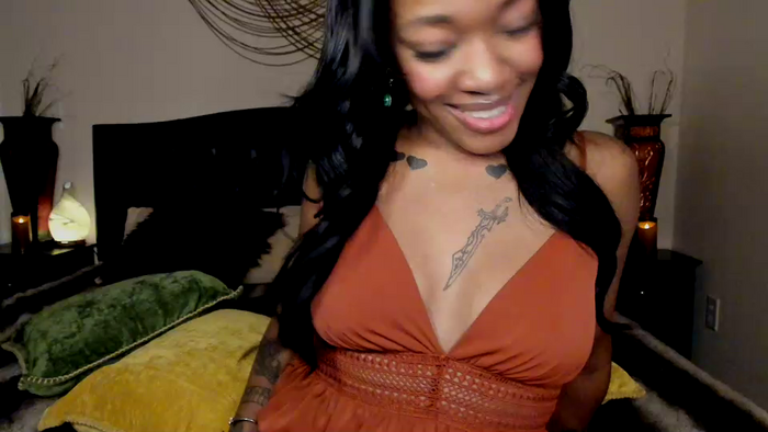 nicolesolace