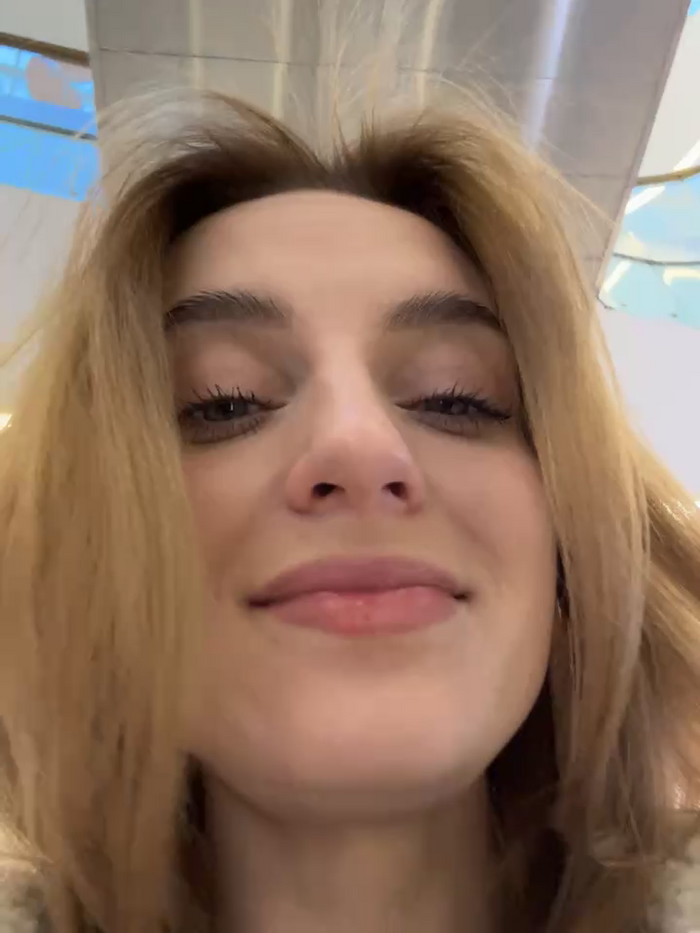 -AngelAri-