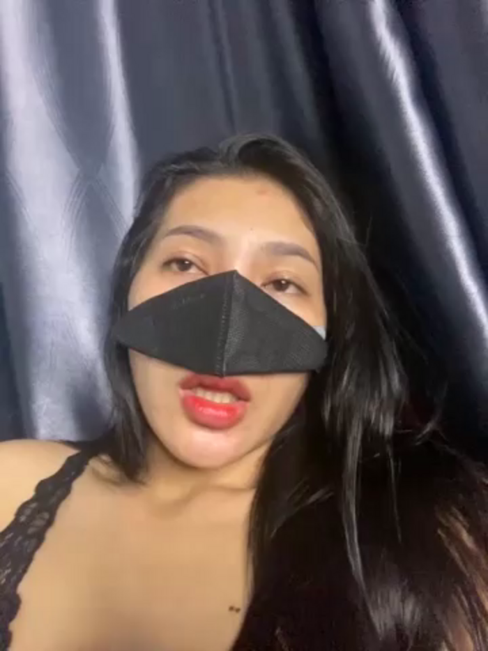 Ly_Coca24