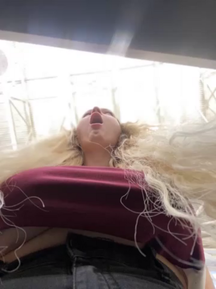 Teya_moon_