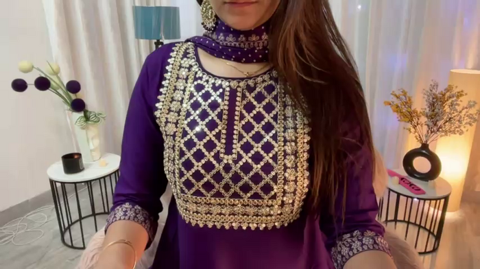 Unique-Beauty