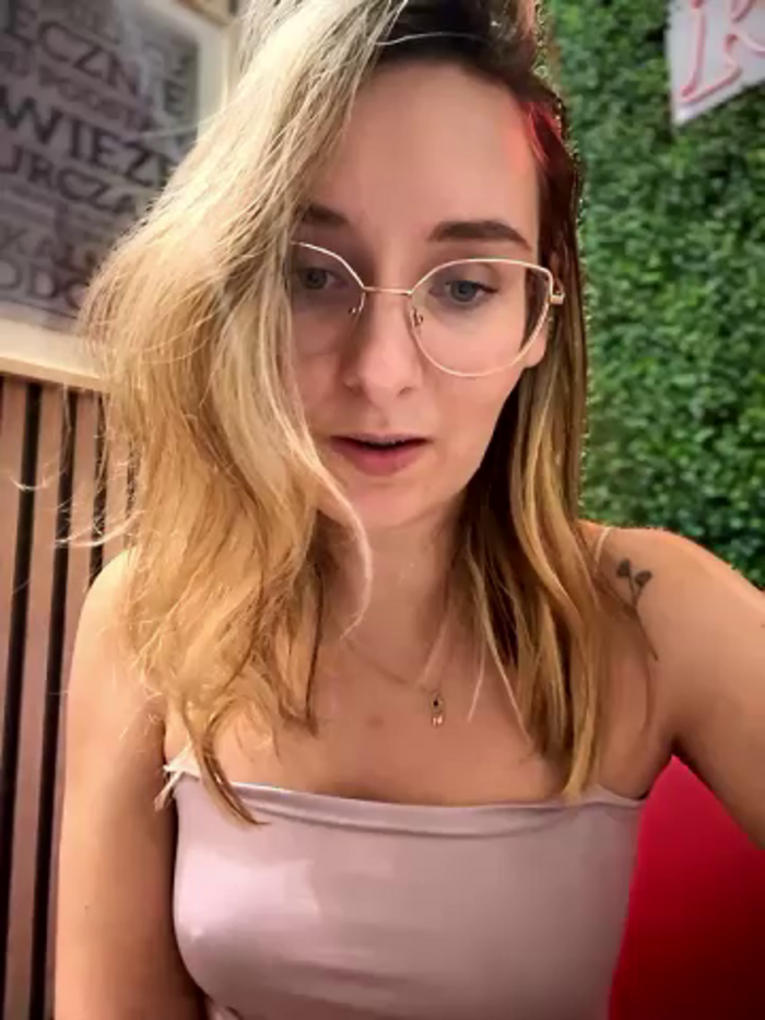 The_Snowwhitee