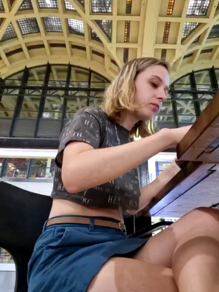 Public_Katrisha
