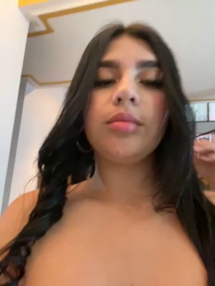 SaritaHot_69