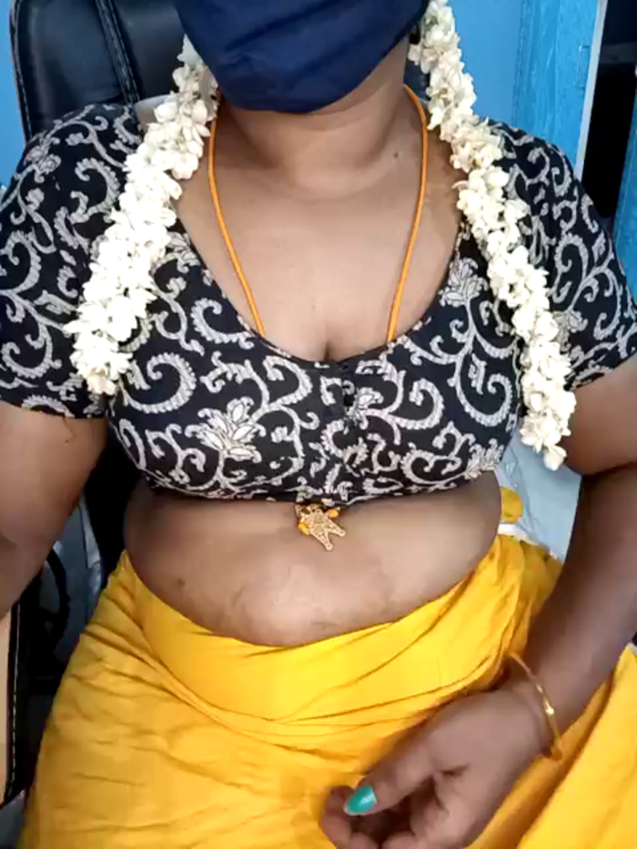 Tamil-hotwife