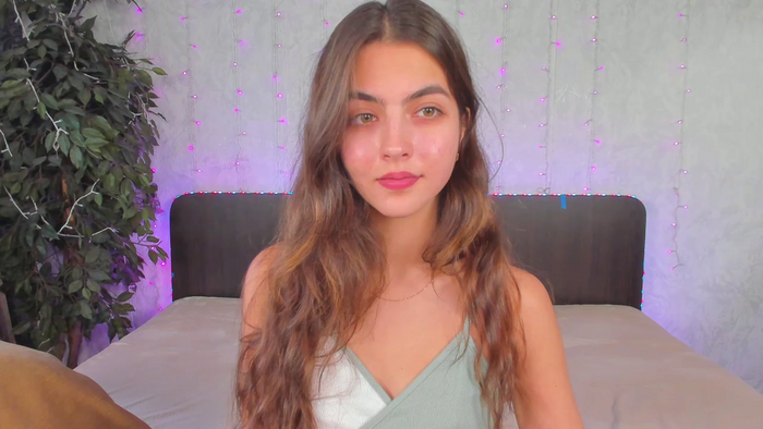 Milana_Crystal_