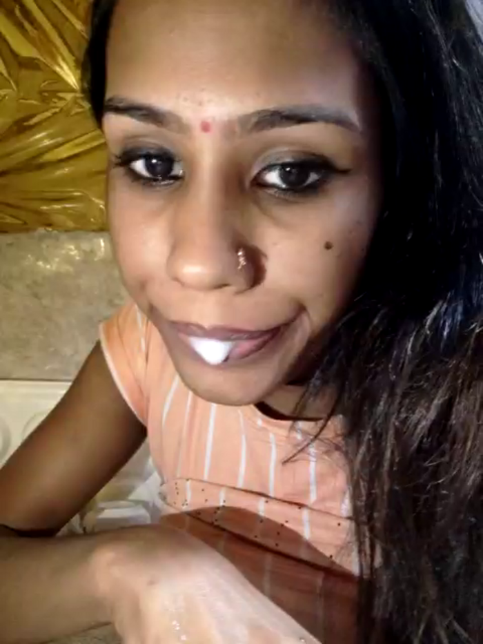 roohi_sexy