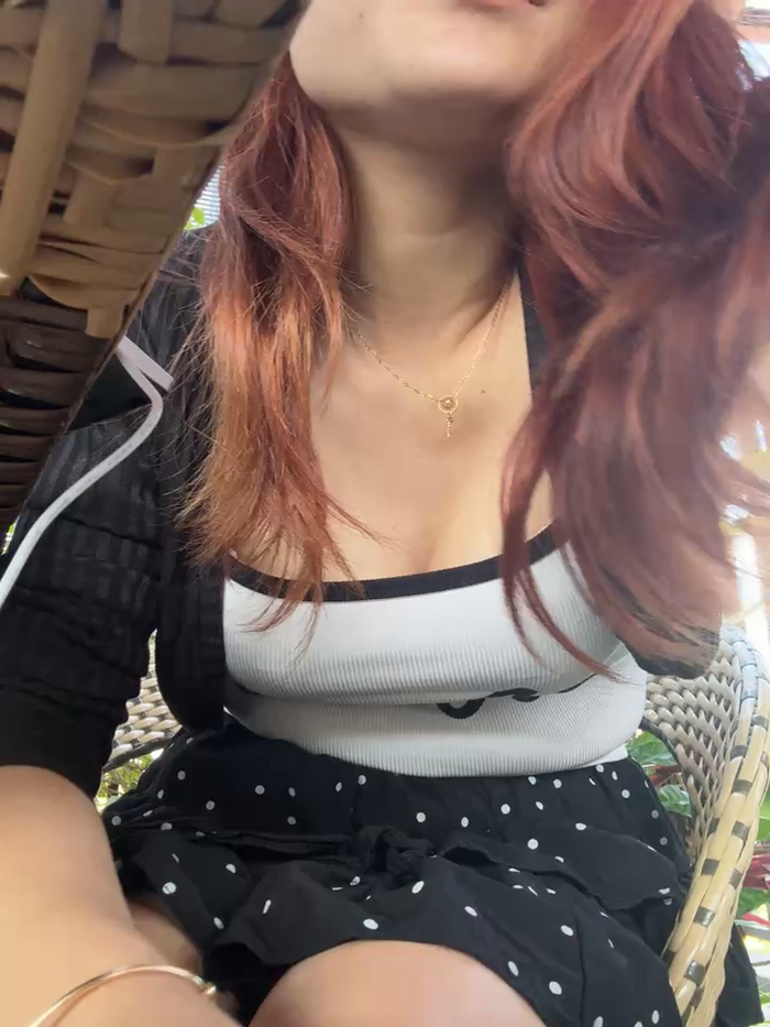 Emily_9xx