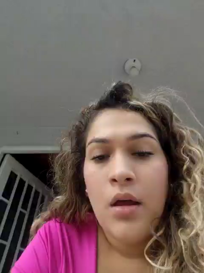 Sara_smiiith211