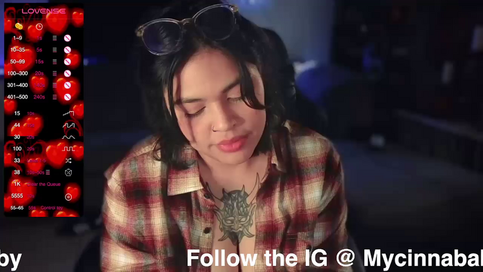 miacanela_xo