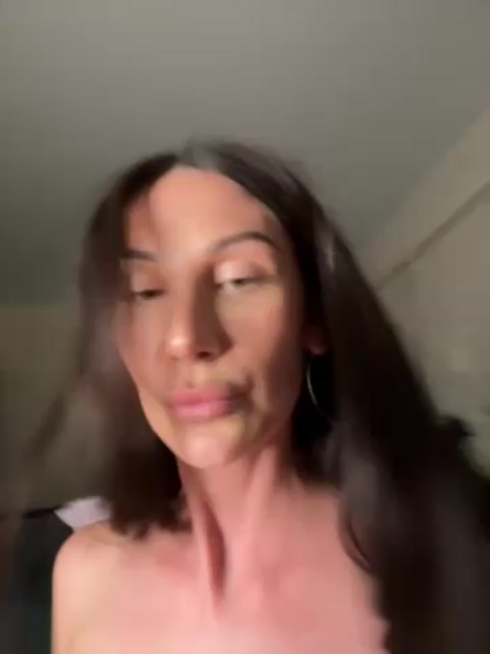 juicy-Alison
