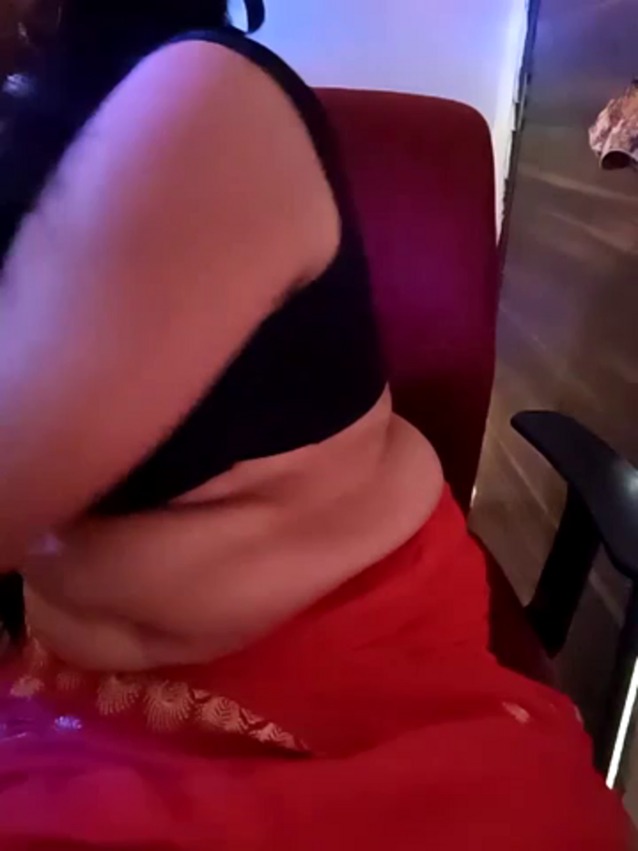 kaamuk_shweta