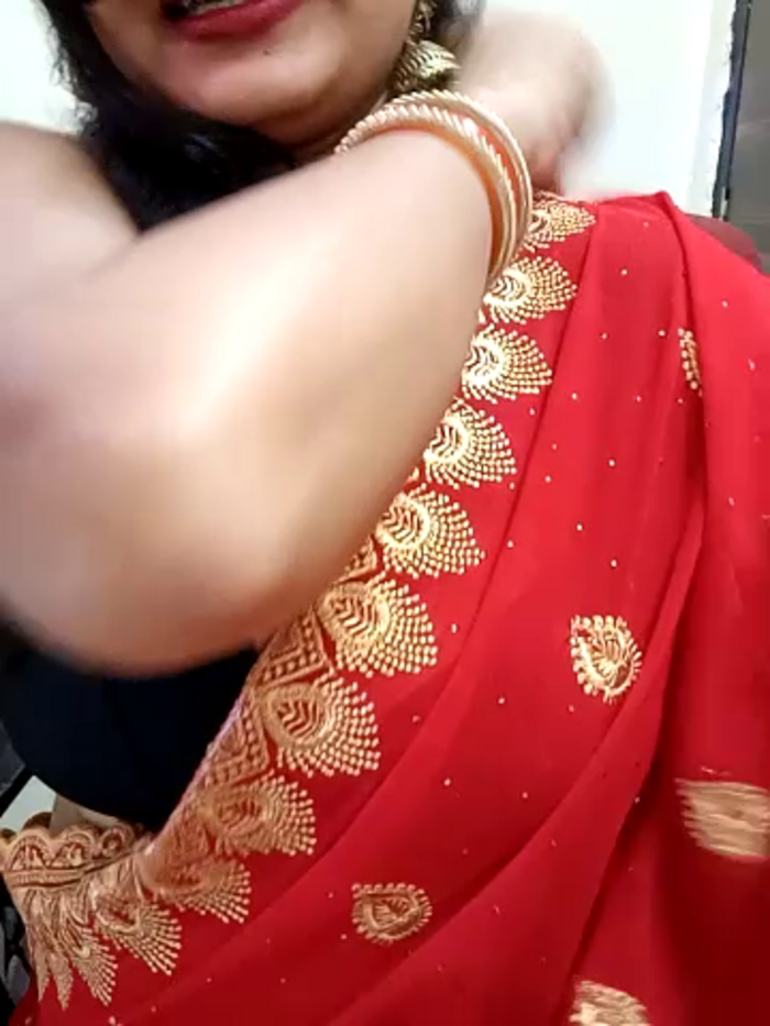 kaamuk_shweta