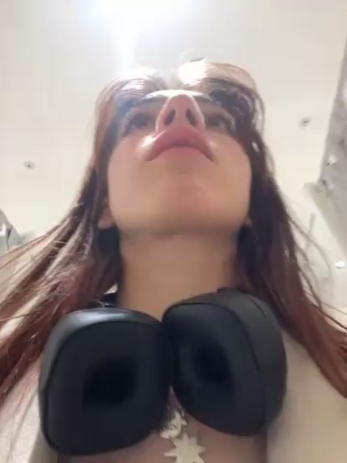 Lily__Belle