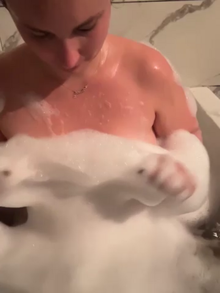 MilfyMrsRobinson