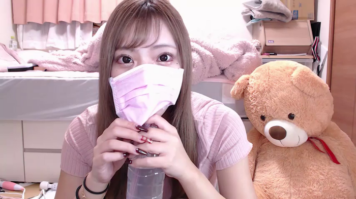 _chanMOMO_
