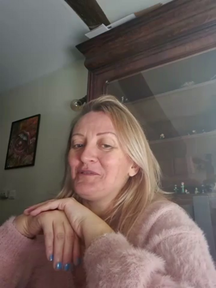 lady_charlyne
