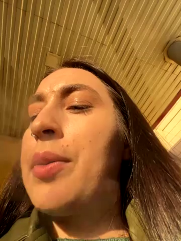 Holly_Play