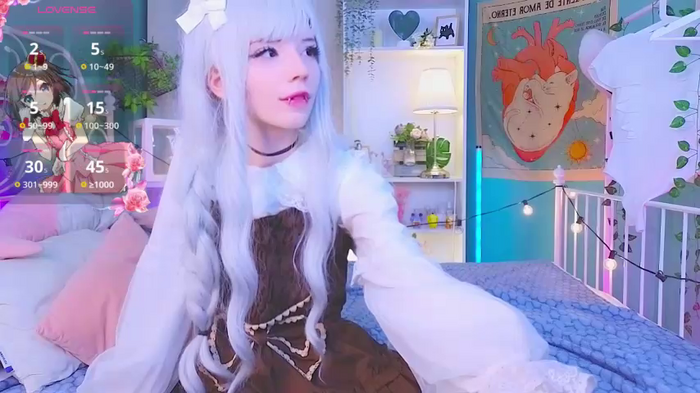 draculaura_