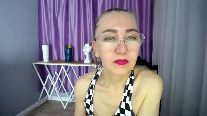 queen_a_n_i