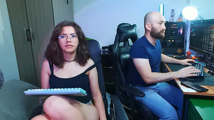 holly_and_honey69