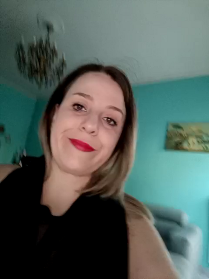 Emma96_hot