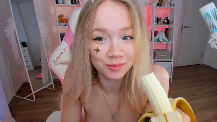 Lily_Young