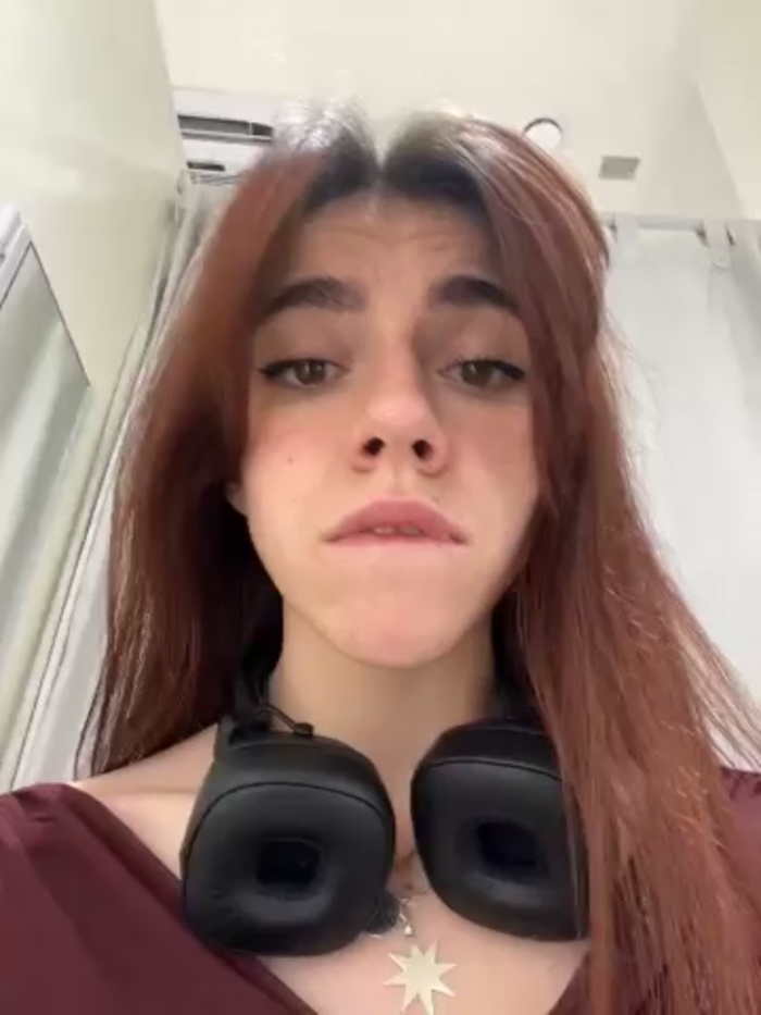 Lily__Belle