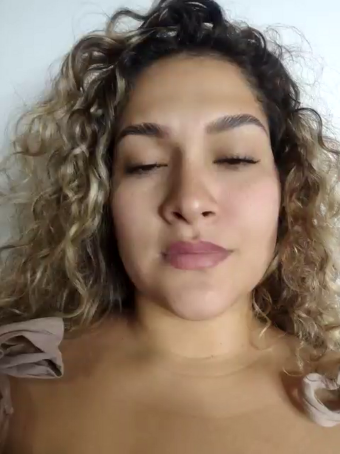 Sara_smiiith211